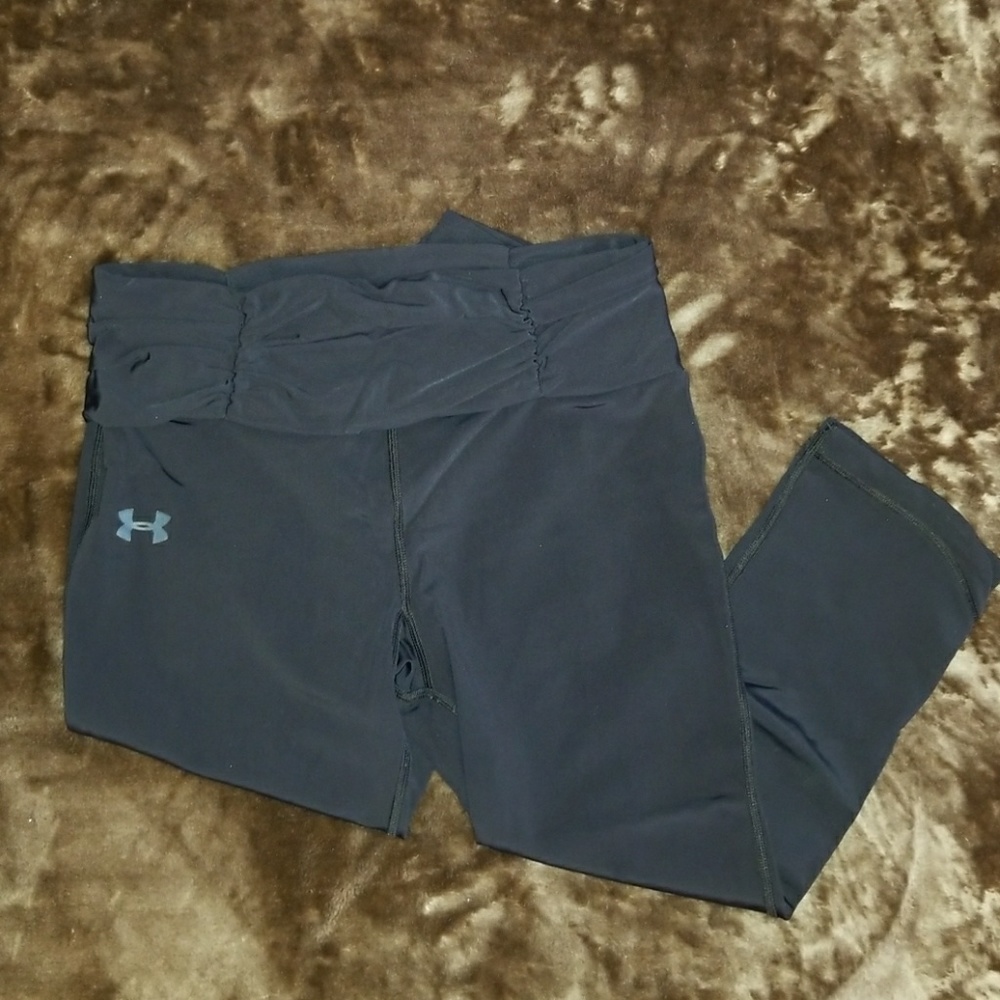 Under Armour Cropped Leggings